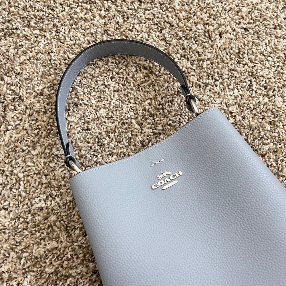 Coach small town bucket bag - Picture 4 of 7